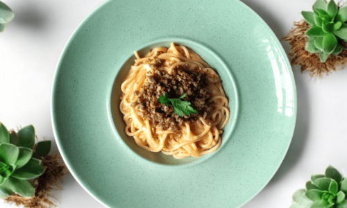Makaronai spaghetti su faršu